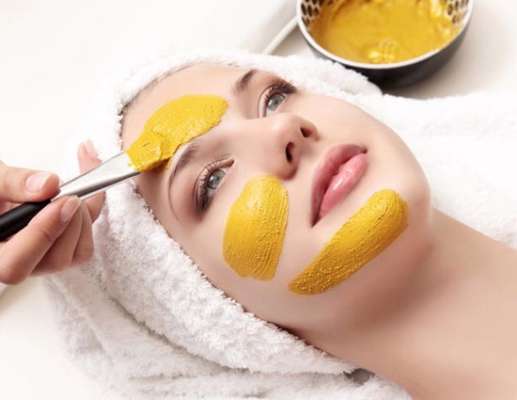 Turmeric Face Pack For Dry Skin